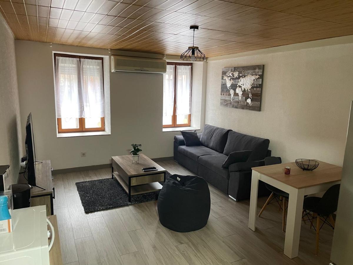 Apartmán Chez Tikaf Saint-Claude Exteriér fotografie